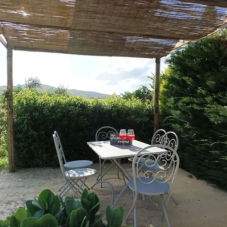 Tuscan Apartment *