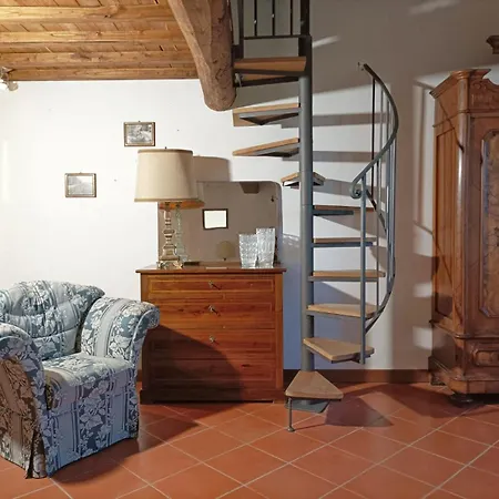 Tuscan Apartment